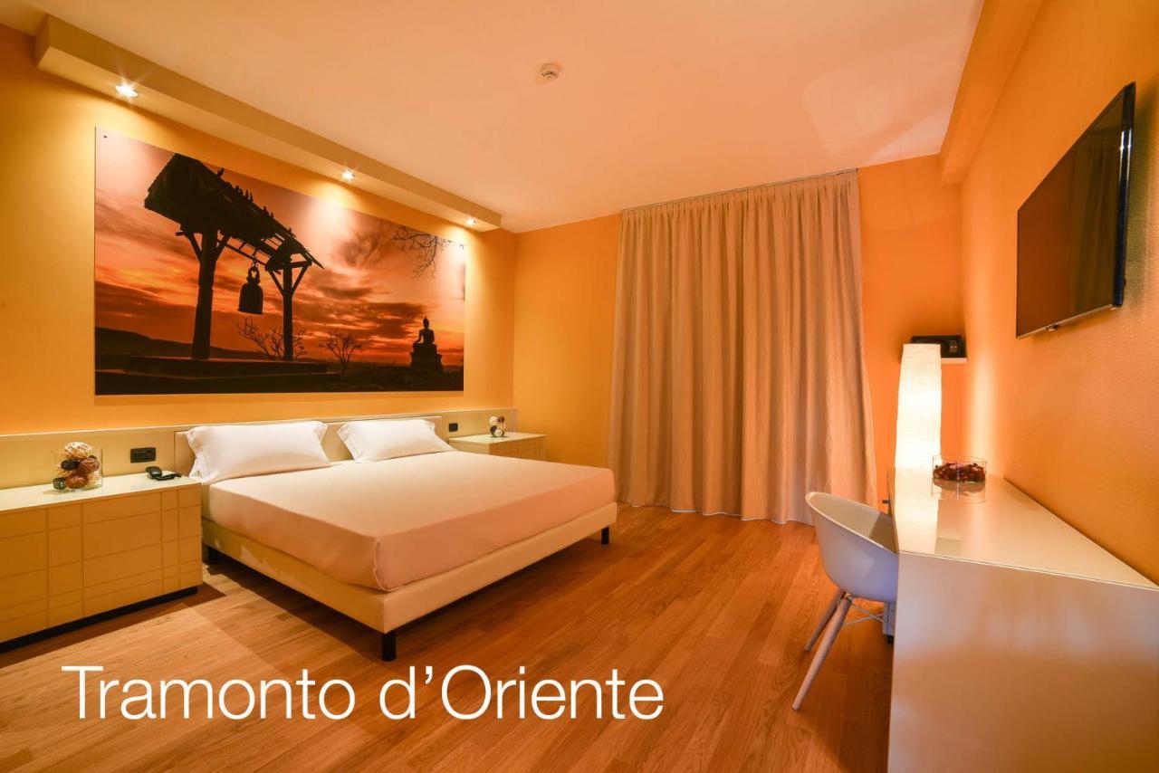Sweet Hotel 4*